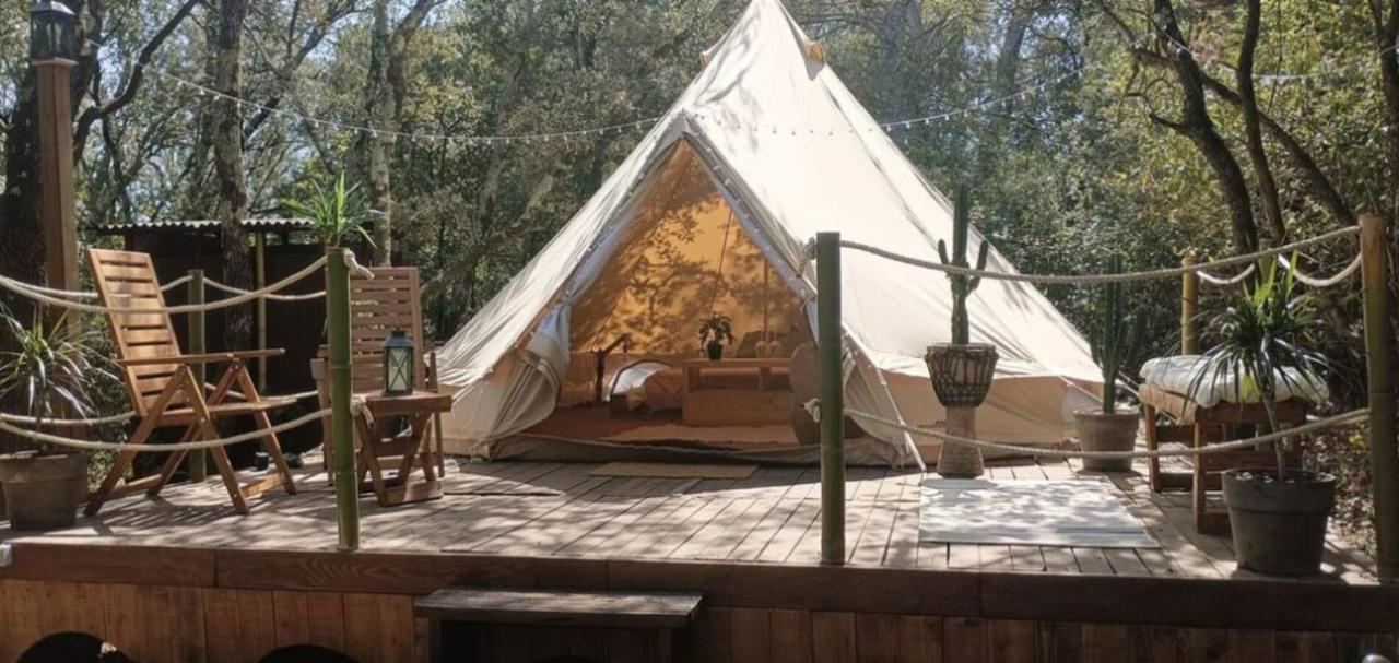 Evasion En Pleine Nature, Tipi Insolite Et Jacuzzi Au Pont Du Gard ! Vers-Pont-du-Gard Eksteriør billede