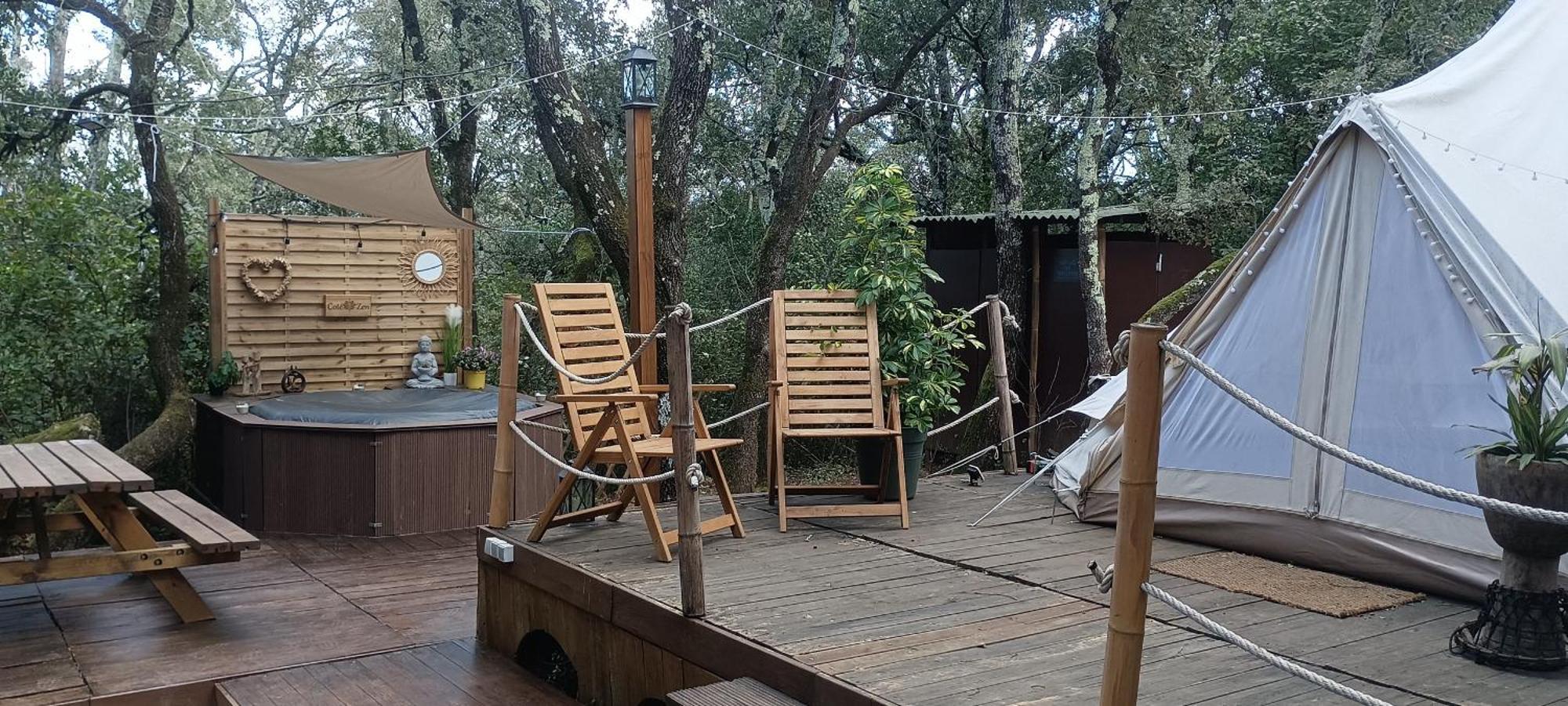 Evasion En Pleine Nature, Tipi Insolite Et Jacuzzi Au Pont Du Gard ! Vers-Pont-du-Gard Eksteriør billede